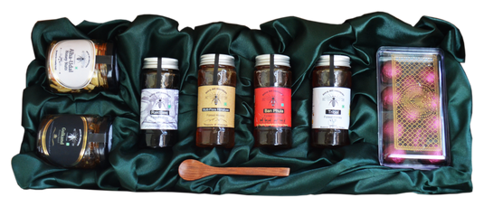 Mandakini - Gift Hamper